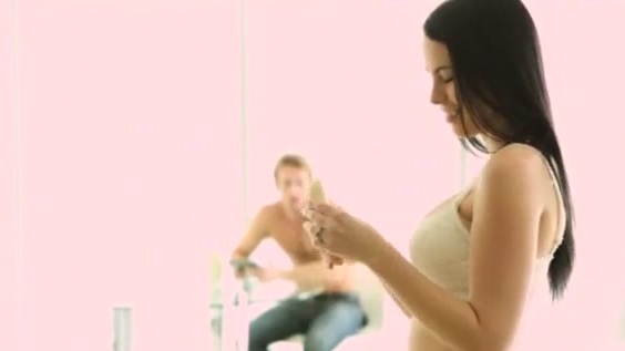 Men uni eshakda sikishga majbur boldim