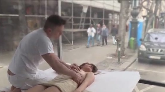 Onamning ogziga porno ogil uy qurilishi video